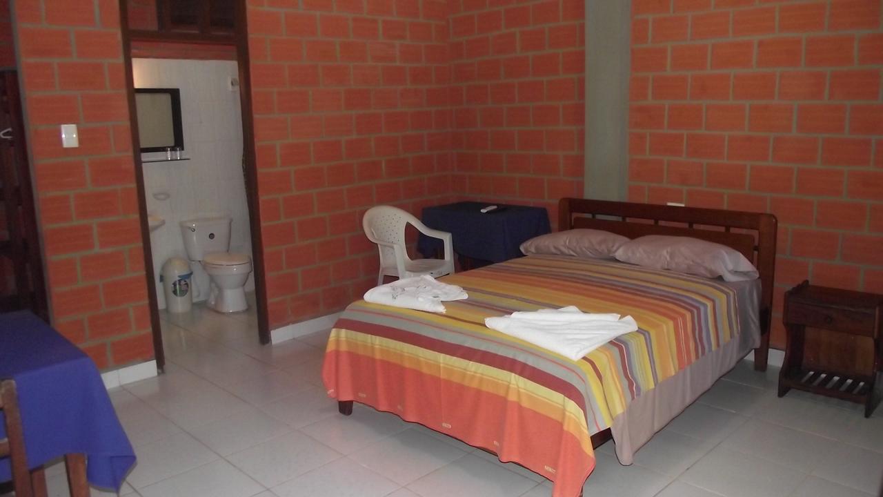Hotel Ambaibo Rurrenabaque Eksteriør bilde